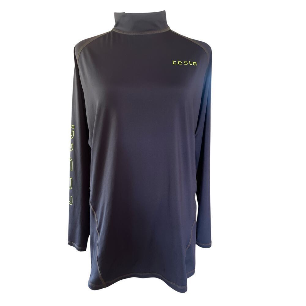 Tesla Medium   Light Black  Long‎ Sleeve Scoop Neck Active Wear